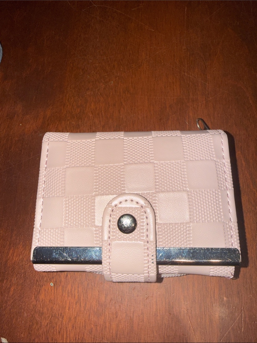 Women’s Check-Pattern Zip Wallet - Picture 3 of 7